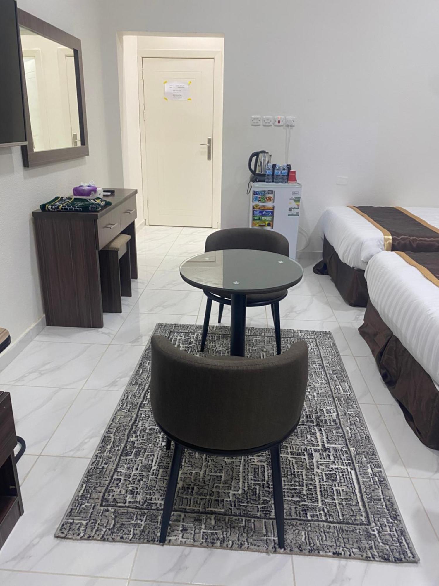 Ferienwohnung Wind Alula Al-'Ula Exterior foto